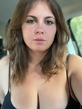 Snapshot of Samantha_official chatting on 01-04-25, 10:05 Samantha official online show from 01-04-25, 10:05