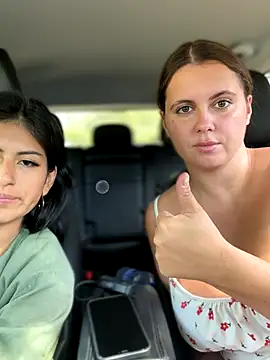 Snapshot of Samantha_official chatting on 10-17-25, 09:56 Samantha official online show from 10-17-25, 09:56