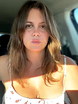 Snapshot of Samantha_official chatting on 10-23-25, 08:35 Samantha official online show from 10-23-25, 08:35