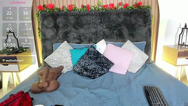 Karlagonzales  online show from 02-13-26, 07:32