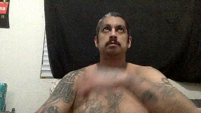 Snapshot of Vision1285 chatting on 01-16-25, 07:28 Vision1285 online show from 01-16-25, 07:28