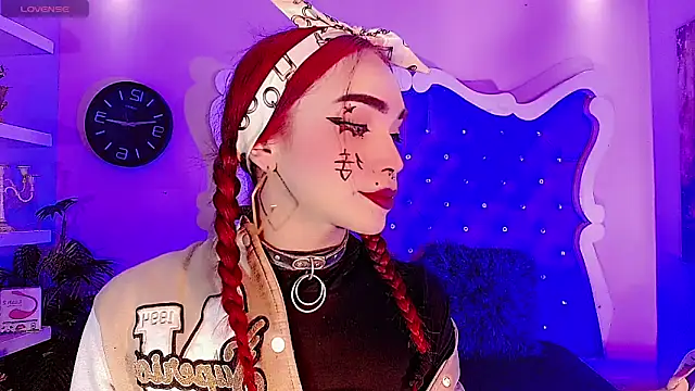 LeyXandrabraz online show from 04-07-26, 10:31