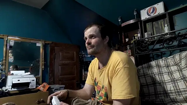 charactrzero online show from 04-13-26, 10:15