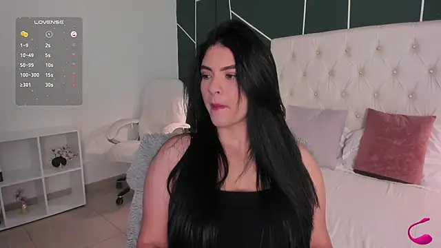 Veronicalanx1 online show from 09-13-25, 11:32