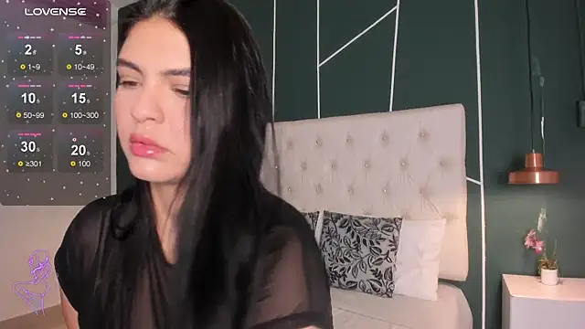 Veronicalanx1 online show from 12-18-25, 11:27