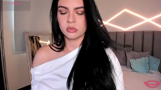 Veronicalanx1 online show from 05-06-26, 11:48