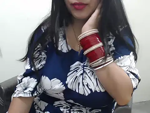 HOT CHILLY online show from 05-16-26, 09:17