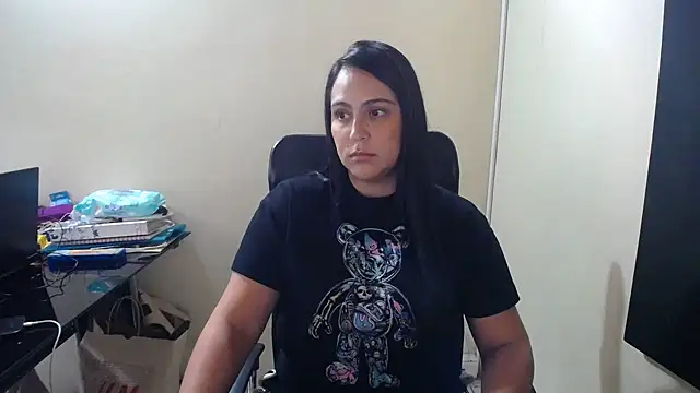 kendall 52 online show from 02-18-25, 02:06