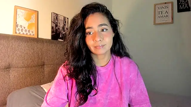 Snapshot of valeryvegas_2 chatting on 09-09-25, 01:49 valeryvegas 2 online show from 09-09-25, 01:49