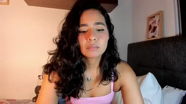 Snapshot of valeryvegas_2 chatting on 11-16-25, 02:50 valeryvegas 2 online show from 11-16-25, 02:50