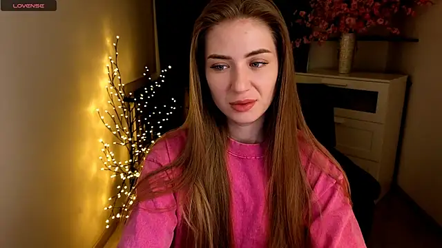 Adelyna Bird online show from 05-07-26, 06:30