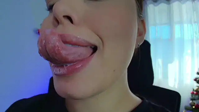 Snapshot of lisbet21x chatting on 12-07-24, 01:18 lisbet21x online show from 12-07-24, 01:18