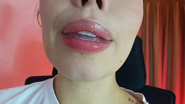 lisbet21x online show from 07-18-26, 02:21