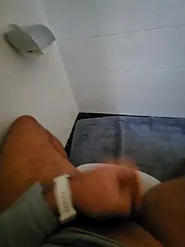 Dolceporco19 online show from 11-29-25, 09:34