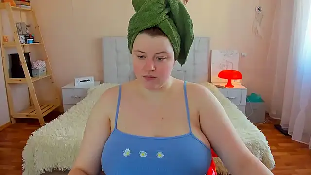 PolinaSalvatore online show from 03-07-25, 12:45