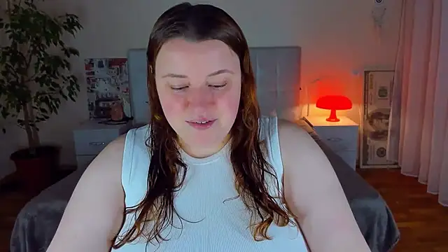 PolinaSalvatore online show from 07-15-26, 05:51