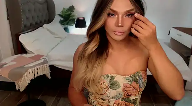 Snapshot of liaa_lurrecams chatting on 01-10-25, 04:01 liaa lurrecams online show from 01-10-25, 04:01