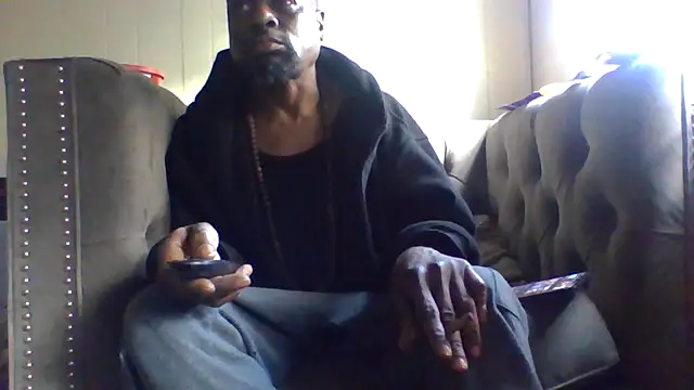 Snapshot of Daddy_hook chatting on 02-14-26, 05:10 Daddy hook online show from 02-14-26, 05:10