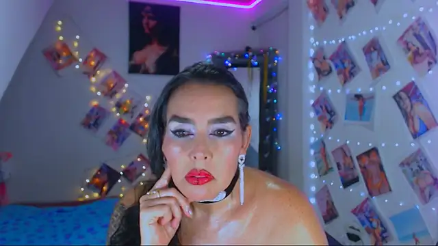 Snapshot of sweet_vanessa_22 chatting on 03-08-25, 03:50 sweet vanessa 22 online show from 03-08-25, 03:50