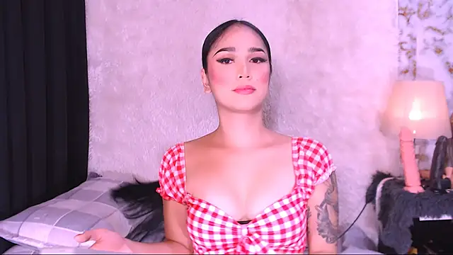 Snapshot of Oriental_Tiara chatting on 03-14-25, 07:04 Oriental Tiara online show from 03-14-25, 07:04