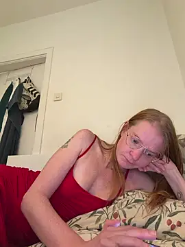 Snapshot of jannis1992 chatting on 04-30-26, 11:27 jannis1992 online show from 04-30-26, 11:27