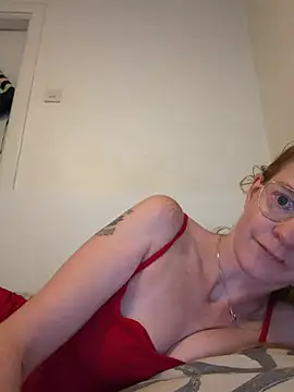 Snapshot of jannis1992 chatting on 05-02-26, 07:19 jannis1992 online show from 05-02-26, 07:19