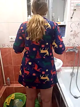 DienkaGreen online show from 12-14-24, 11:50