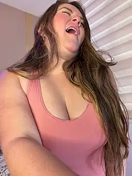 Snapshot of lena_paulxo chatting on 03-25-26, 09:54 lena paulxo online show from 03-25-26, 09:54