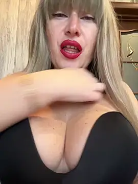 Kittenforyou online show from 02-10-26, 12:53