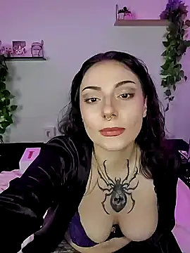 Moxxxie online show from 12-05-24, 05:17