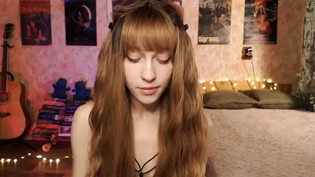 Friendly Ellie online show from 12-26-24, 12:14