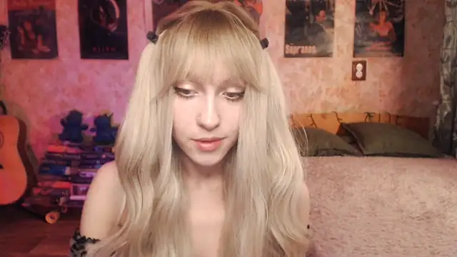 Friendly Ellie online show from 03-18-25, 11:20