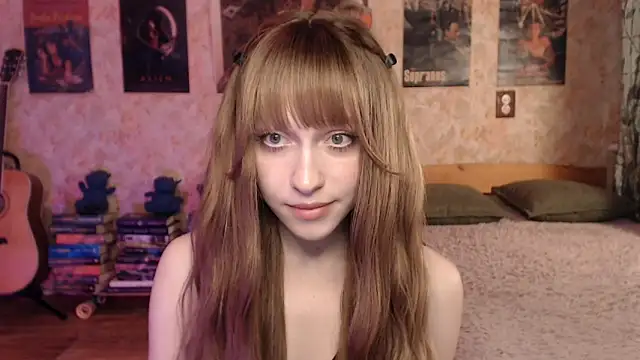 Friendly Ellie online show from 05-09-26, 12:27