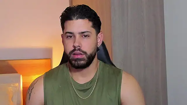 Snapshot of Justyn_Torres chatting on 02-27-25, 12:02 Justyn Torres online show from 02-27-25, 12:02