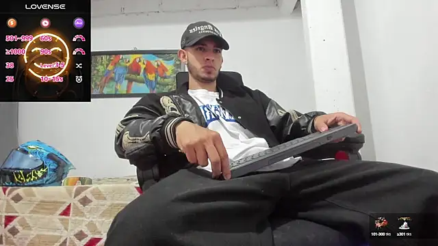 Snapshot of freestyle_blake1 chatting on 03-02-25, 04:07 freestyle blake1 online show from 03-02-25, 04:07