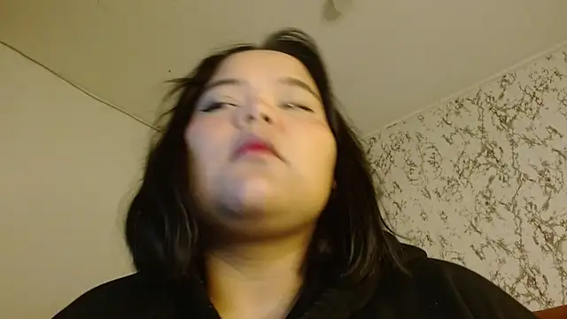 sexychubby    online show from 12-15-25, 02:38