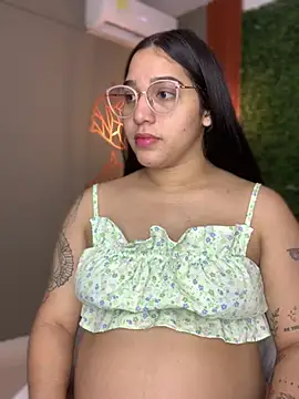 Snapshot of Amandanauty chatting on 01-02-25, 10:55 Amandanauty online show from 01-02-25, 10:55