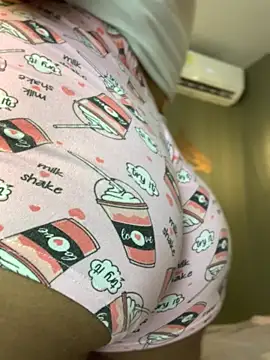 Snapshot of Amandanauty chatting on 01-14-25, 03:32 Amandanauty online show from 01-14-25, 03:32