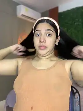 Snapshot of Amandanauty chatting on 01-18-25, 08:51 Amandanauty online show from 01-18-25, 08:51