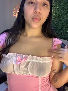 Snapshot of Amandanauty chatting on 11-03-25, 07:26 Amandanauty online show from 11-03-25, 07:26