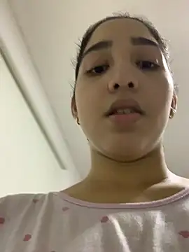 Snapshot of Amandanauty chatting on 11-10-25, 08:52 Amandanauty online show from 11-10-25, 08:52