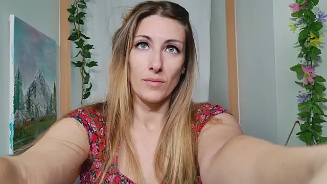 victorialotus online show from 02-01-25, 07:05