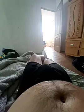 Snapshot of Calamaco07 chatting on 10-26-25, 08:04 Calamaco07 online show from 10-26-25, 08:04