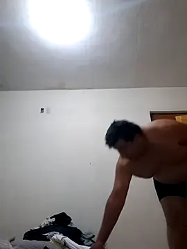 Snapshot of Calamaco07 chatting on 11-11-25, 05:18 Calamaco07 online show from 11-11-25, 05:18