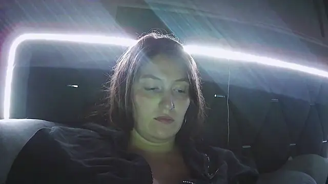 Angelk43 online show from 08-10-26, 02:37