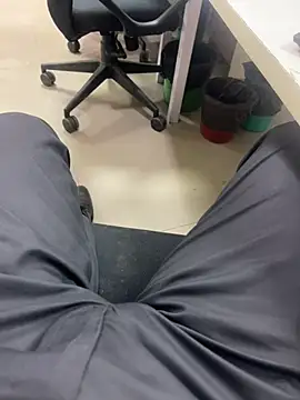 Snapshot of Bareilly_Boy1 chatting on 02-10-25, 11:36 Bareilly Boy1 online show from 02-10-25, 11:36