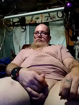 Snapshot of Kevinmc1d chatting on 10-25-25, 08:25 Kevinmc1d online show from 10-25-25, 08:25