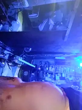 Snapshot of Kevinmc1d chatting on 11-07-25, 07:41 Kevinmc1d online show from 11-07-25, 07:41