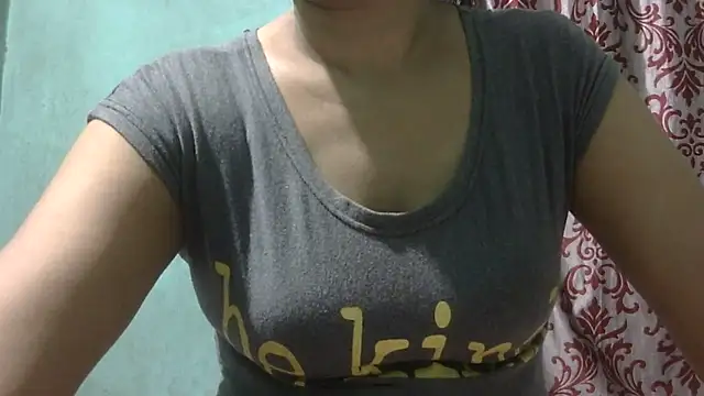 Snapshot of AVNI09- chatting on 09-20-25, 10:49 AVNI09- online show from 09-20-25, 10:49