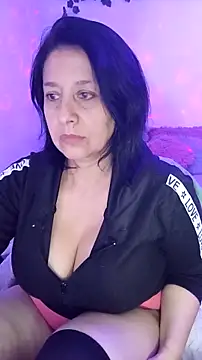 Snapshot of camilalatti chatting on 11-20-25, 12:11 camilalatti online show from 11-20-25, 12:11